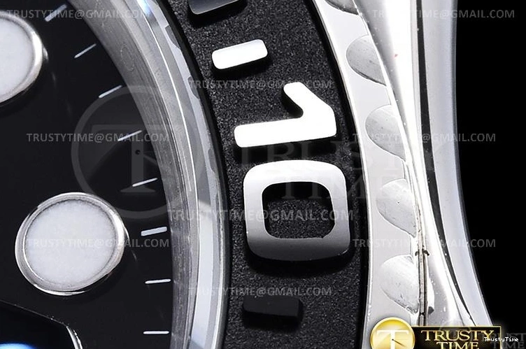 1103 ROLYM179 – YachtMaster EyeCatching 1076